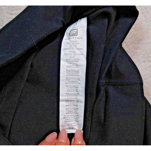 Fabletics Leggings Women's Size Medium Black 7/8 Length RN 134638 - Picture 3 of 6